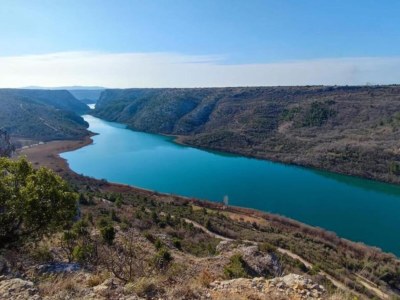 Villa Five Bedroom Villa With Pool in Puljane - Villa