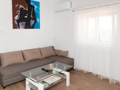 Villa Five Bedroom Villa With Pool - Features photo 34