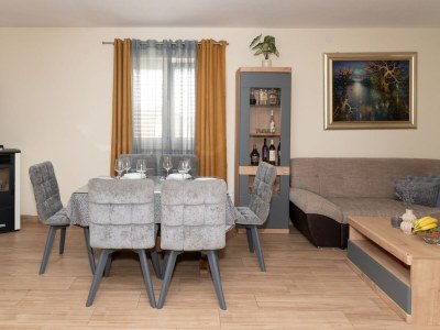 Villa Five Bedroom Villa With Pool - Features photo 35