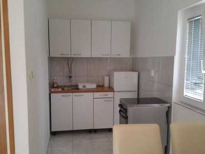 Apartment Apartments Mateo - One Bedroom Apartment - White - Features photo 3