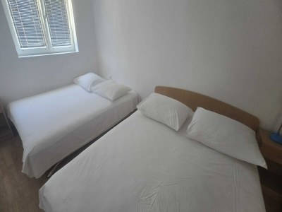 Apartment Apartments Mateo - One Bedroom Apartment - White - Features photo 6