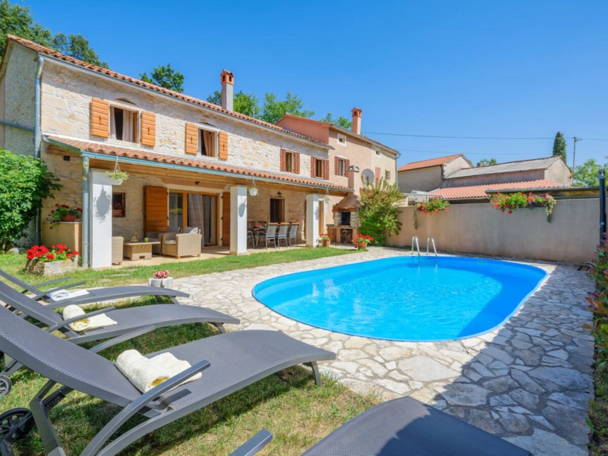 Villa Villa Istra - Four Bedroom Villa with Private Pool