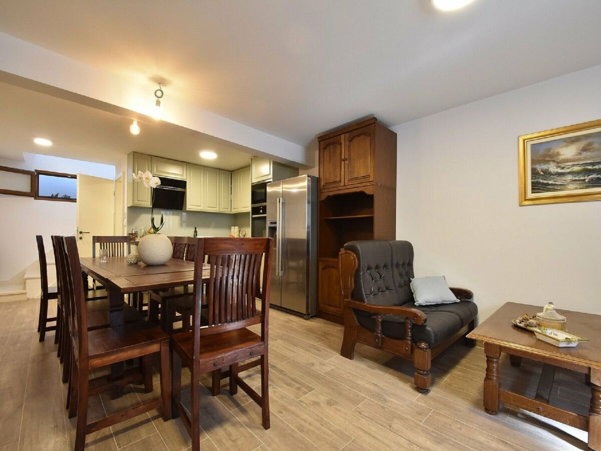 Apartment Apartment Mandika - One Bedroom Apartment - Features photo 4