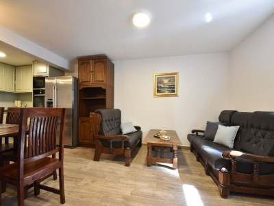 Apartment Apartment Mandika - One Bedroom Apartment - Features photo 2