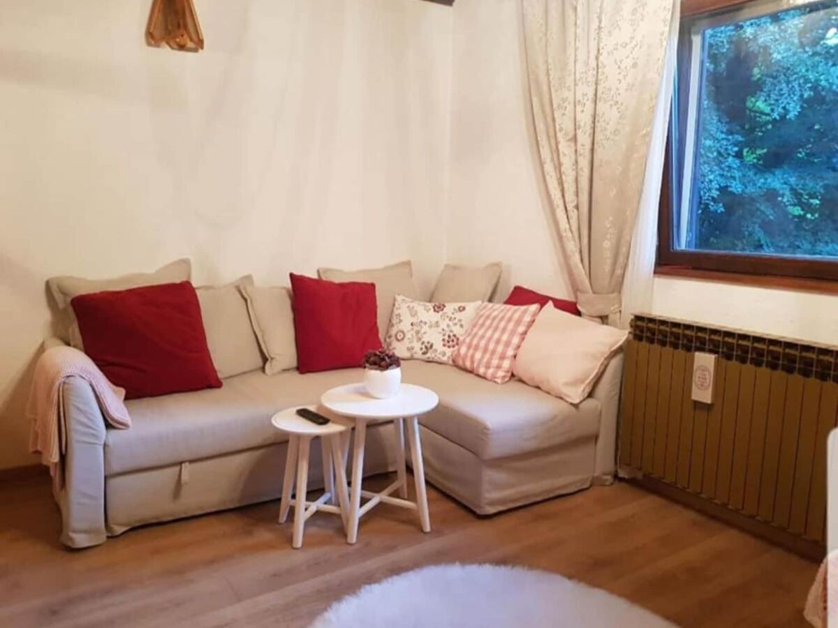 Holiday house Holiday Home with Three Bedrooms and Garden - Features photo 5