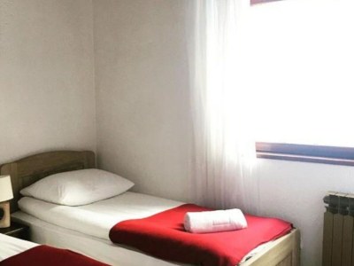 Holiday house Holiday Home with Three Bedrooms and Garden - Features photo 8