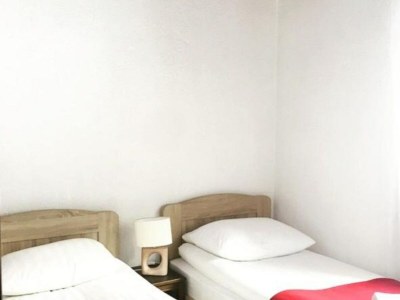 Holiday house Holiday Home with Three Bedrooms and Garden - Features photo 12