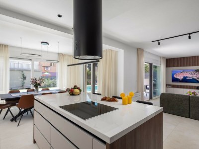 Villa Villa Prima Lux - Four Bedroom Villa with Pool - Features photo 41