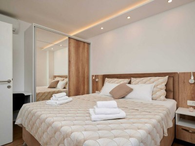 Apartment Exclusive Okrug Gornji Apartment with Shared Pool - Two bedroom Apartment with Shared Pool - Features photo 17