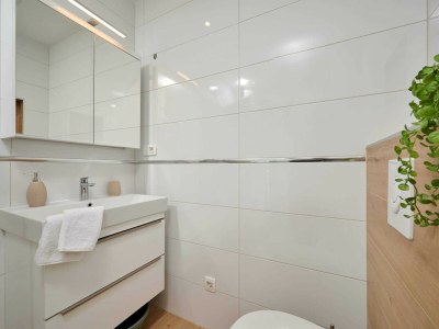 Apartment Exclusive Okrug Gornji Apartment with Shared Pool - Two bedroom Apartment with Shared Pool - Features photo 22