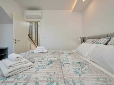 Apartment Exclusive Okrug Gornji Apartment with Shared Pool - Two bedroom Apartment with Shared Pool - Features photo 25