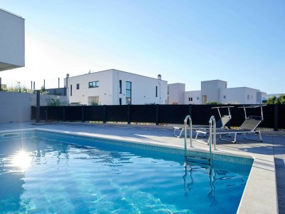 Apartment Exclusive Okrug Gornji Apartment with Shared Pool - Two bedroom Apartment with Shared Pool - Outdoor photo 32