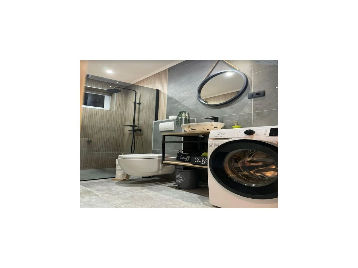 Apartment Apartments Vujina - One Bedroom apartment and Balcony - Features photo 3