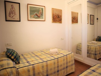 Apartment Apartment in Nerja near Carabeillo Beach - Features photo 18