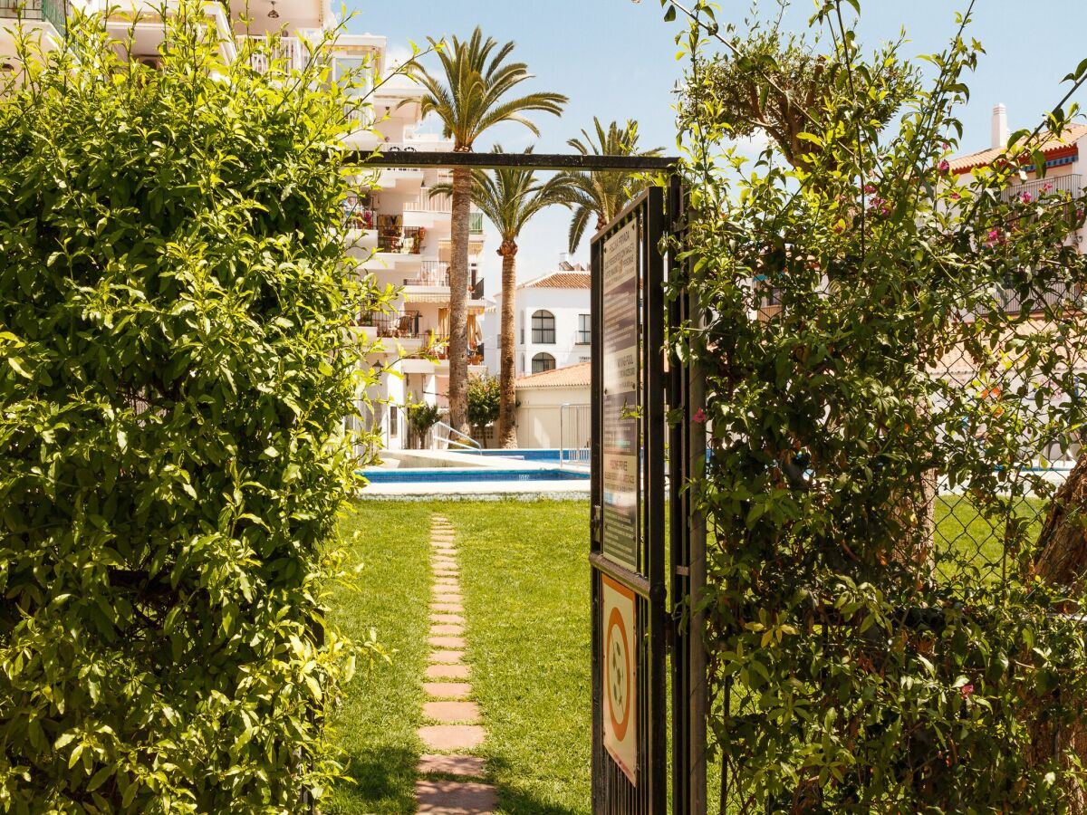 Apartment Comfortable apartment in Nerja - Outdoor photo 3