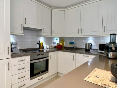 Holiday house House in Nerja with Jacuzzi & Near El Salón Beach - Features photo 12