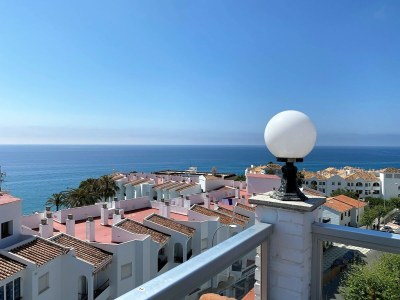Apartment Penthouse in Nerja near Balcón de Europa - Outdoor photo 9