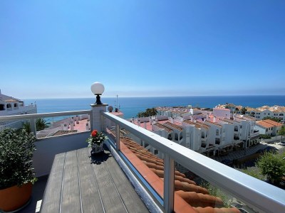 Apartment Penthouse in Nerja near Balcón de Europa - Outdoor photo 12