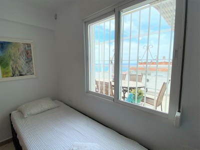 Apartment Penthouse in Nerja near Balcón de Europa - Features photo 23