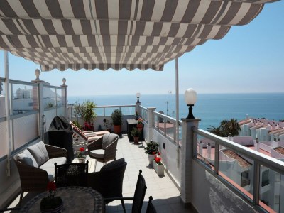 Apartment Penthouse in Nerja near Balcón de Europa - Outdoor photo 34