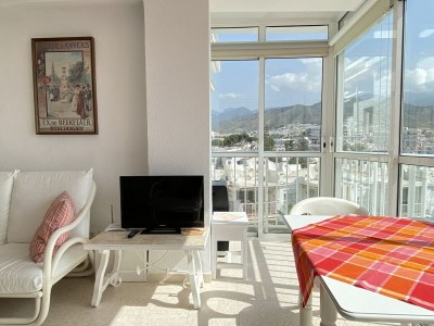 Apartment Apartment in Nerja near Carabeillo Beach - Features photo 21