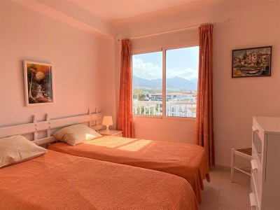 Apartment Apartment in Nerja near Carabeillo Beach - Features photo 25