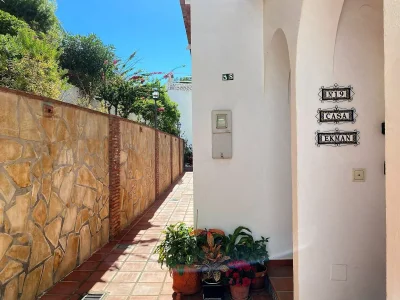 Holiday house Townhouse in Nerja near Burriana Beach - Features photo 41