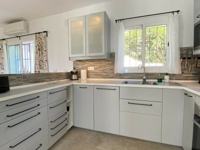 Holiday house Reihenhaus in Nerja mit Pool und Meerblick in Eastern Costa del Sol - Holiday house