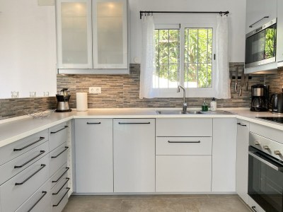 Holiday house Reihenhaus in Nerja mit Pool und Meerblick - Features photo 32