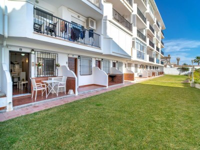 Apartment Apartment in Nerja by Torrecilla Beach - Outdoor photo 2