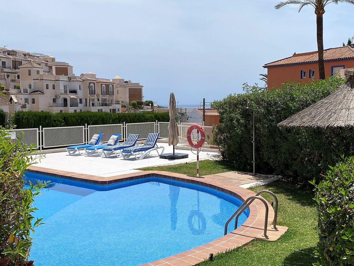 Villa Villa in Nerja with Sea Views & Near Beach - Outdoor photo 5