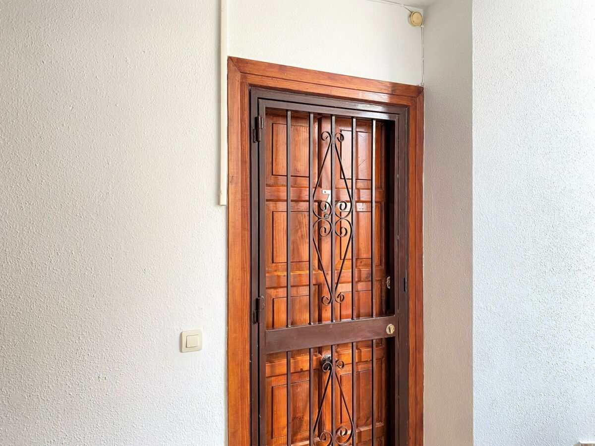 Apartment Apartment in Nerja with Sea Views & Pool - Outdoor photo 2