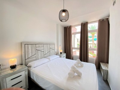 Apartment Apartment in Nerja with Sea Views & Pool - Features photo 9