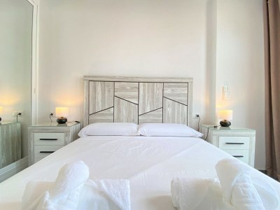 Apartment Apartment in Nerja with Sea Views & Pool - Features photo 18