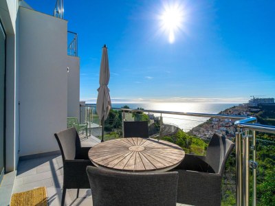 Apartment Penthouse in Málaga with Sea Views & Pool - Outdoor photo 16