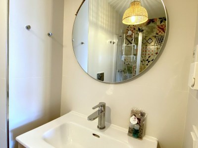 Apartment Apartment in Málaga near El Playazo Beach - Features photo 35