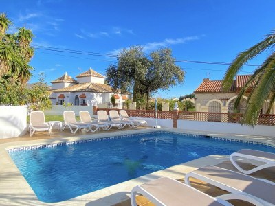 Apartment Apartment in Nerja near Burriana Beach - Outdoor photo 10