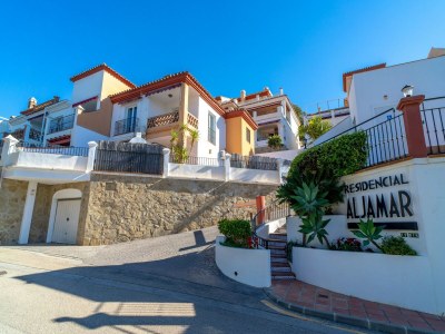 Apartment Apartment in Nerja near Burriana Beach - Outdoor photo 11