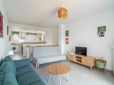 Villa Two-bedroom villa near the beach - Features photo 17