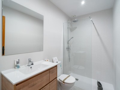 Villa Two-bedroom villa near the beach - Features photo 22