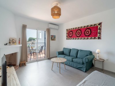 Villa Two-bedroom villa near the beach - Features photo 23