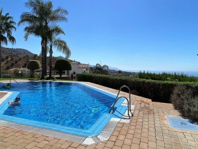 Apartment Holiday Home in Nerja with Sea Views - Outdoor photo 15