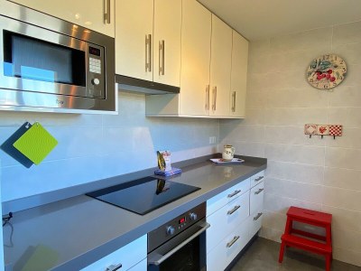 Apartment Holiday Home in Nerja with Sea Views - Features photo 18