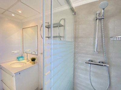 Apartment Holiday Home in Nerja with Sea Views - Features photo 21