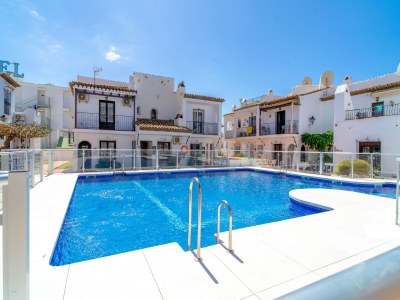 Holiday house Holiday Home in Nerja with Sea Views & Pool - Outdoor photo 2