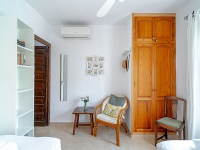 Holiday house Holiday Home in Nerja with Sea Views & Pool - Features photo 19