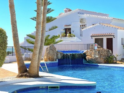 Apartment Apartment in Nerja with Sea Views & Pools - Outdoor photo 10