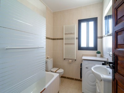 Apartment Apartment in Nerja with Sea Views & Pools - Features photo 27