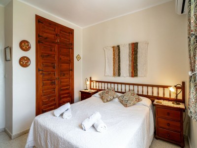 Apartment Villa in Nerja with Private Pool & Jacuzzi - Features photo 36