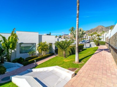 Apartment Apartment in Spain near Beaches & Trails in Eastern Costa del Sol - Apartment